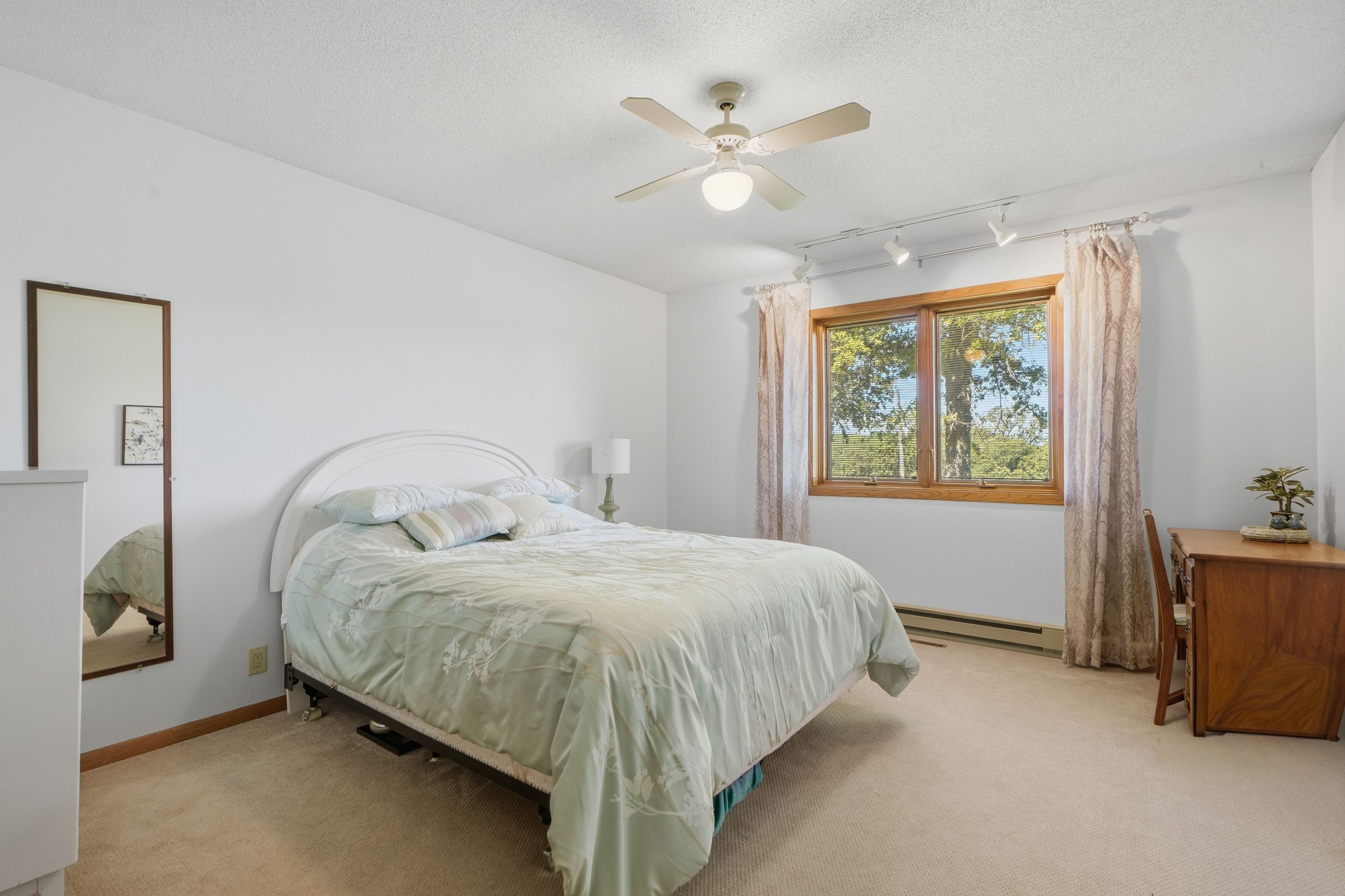 Listing Photo: 2276 400th ave-017